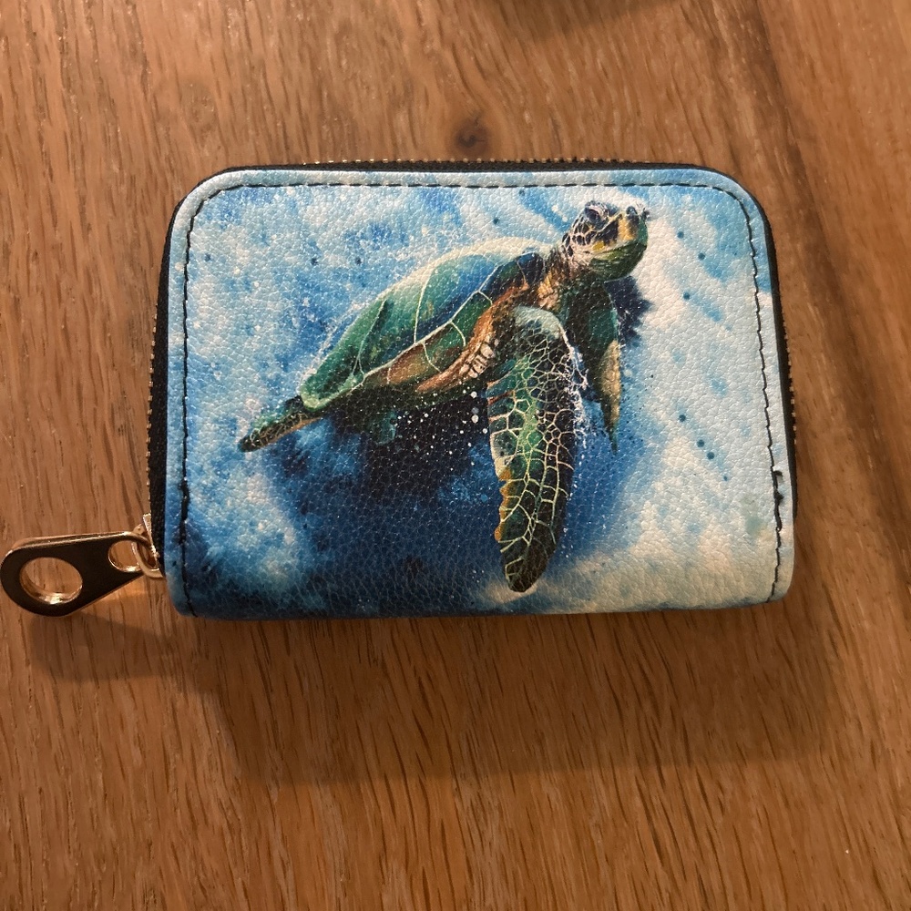 sea turtle wallet